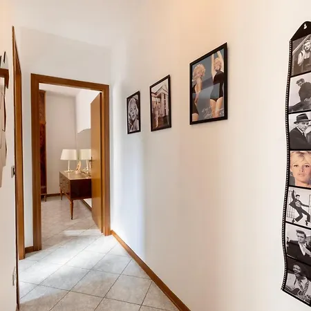 We - House Of Stars - Apartament *
